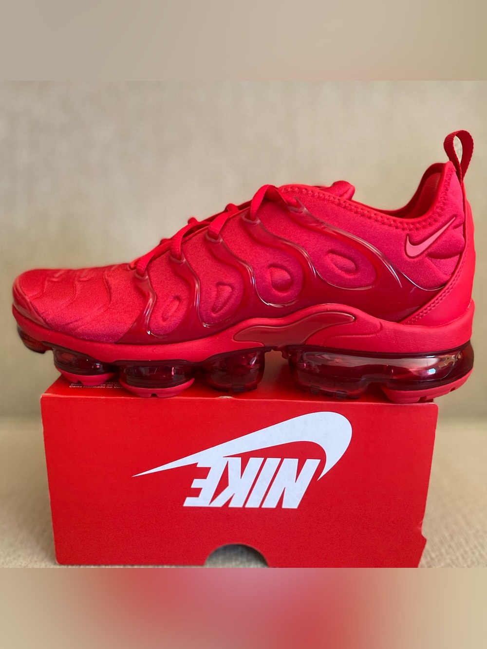 Size 9 - Nike Air VaporMax Plus University Red Sneakers CW6973-600 Men’s NEW